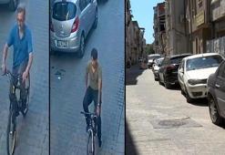 Fatih'te iki bisikletin apartmandan çalındığı anlar kamerada