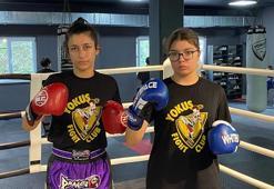 Tekirdağ’ın şampiyon muaythai sporcuları Beyza ve Ayşe İrem’in hedefi uluslararası temsil