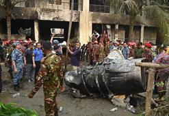 Bangladeş'te savaş uçağının kampüse düşmesi sonucu hayatını kaybedenlerin sayısı 31’e ulaştı