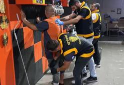 Oto galerideki uyuşturucu ticaretine suçüstü