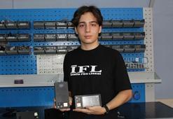 Liseli Barkın, geliştirdiği hava kirliliği ölçüm cihazı ile Türkiye 1'incisi oldu