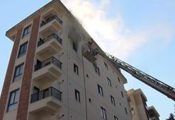 Maltepe'de 5 katlı binada çıkan yangın söndürüldü