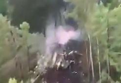 Rusya'da radardan kaybolan yolcu uçağının enkazına ulaşıldı