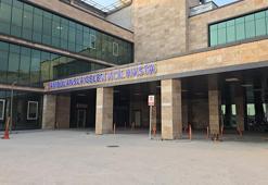 Tartıştığı eşini 7 yerinden bıçakladı