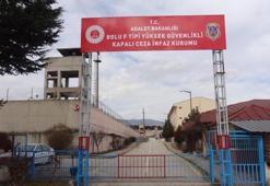 Cezaevinde koğuş arkadaşını bıçakla öldürdü