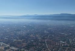 Karabük yangınlarının dumanı Bolu'da gökyüzünü kapladı