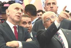 Bakan Güler, IDEF 2025'te Türkiye'ye gelen 40 Bakan ile görüştü