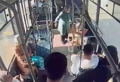 Otobüs şoförü, rahatsızlanan yolcuyu hastaneye ulaştırdı