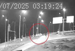 Kayseri'de hafif ticari aracın elektrik direğine çarptığı kaza kamerada: 7 yaralı