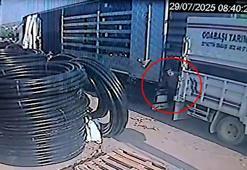 Manevra yapan kamyonet ile TIR’ın arasında sıkışan işçi öldü