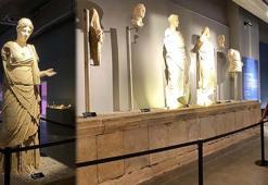 Helenistik Dönem'e ait tek Hestia heykeli, Manisa Müzesi'nde sergileniyor