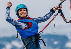 İzmirli Parla yine dünyanın zirvesinde