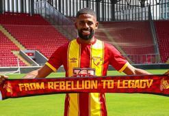 Göztepe'de Teixeria imzayı attı