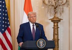 Trump iki nükleer denizaltının, Medvedev'in açıklamaları sonrası harekete geçtiğini duyurdu