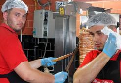 Antalya'da döner ustalarının 'sıcak' sınavı