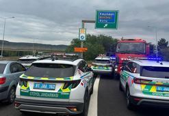 Düzce’de VIP minibüs bariyere çarptı; 7 yaralı