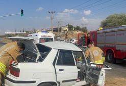 Manisa’da yolcu otobüsü ile otomobil çarpıştı; karı- koca öldü, 1 yaralı
