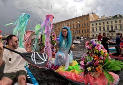 Kuralsız Sokaklar Irak, Rusya ve Bolivya keşfinde