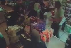 Fatih'te kasiyere yumruklu saldırı güvenlik kamerasında