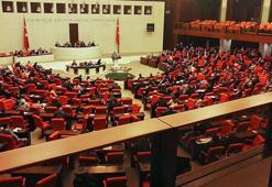 AK Parti'li komisyon üyeleri TBMM'de bir araya geldi