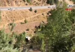 Fındık işçilerini taşıyan minibüs uçuruma yuvarlandı: 3 ölü, 18 yaralı