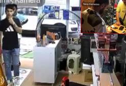 Ümraniye'de 2 kişi oyun konsolu çaldı; dükkan sahibi peşlerinden koşarken bu kez cep telefonu çalındı