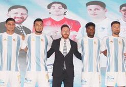 Erzurumspor FK'da yeni transferler için imza töreni düzenlendi