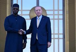 Cumhurbaşkanı Erdoğan, Senegal Başbakanı Sonko'yu resmi törenle karşıladı