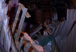 Bakırköy’de 100 yıllık tarihi bina çöktü