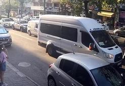 'Yol vermeme tartışması'nda minibüse nacak ile saldırdı; o anlar kamerada