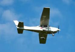 Romanya'da küçük uçak düştü: 2 ölü