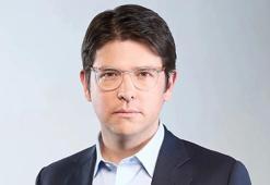 Kolombiya'da silahlı saldırıya uğrayan cumhurbaşkanı adayı Uribe hayatını kaybetti