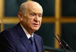Bahçeli: Komisyon vasıtasıyla sis bulutları dağıtılacak