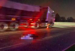 Yolun karşısına geçerken cipin çarptığı kadın öldü