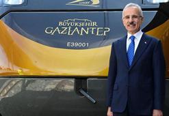 Bakan Uraloğlu: Kendi ürettiğimiz yerli araçlarımız yolcu taşımacılığına başlayacak