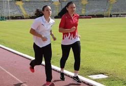Küçük yaşta atletizme başlayan akademisyen anne, şimdi kızıyla yarışlara hazırlanıyor