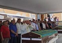 Atık yağ tankına düşüp ölen anne ile oğlu toprağa verildi