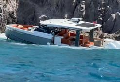 Bodrum'da arıza yapan tekne karaya oturdu, 3 kişi kurtarıldı