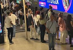 İZBAN seferleri, memurların iş bırakma eylemi nedeniyle iptal edildi