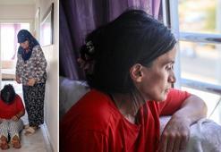 Yürüyebilmek için destek bekleyen Leyla'nın sokağı izlediği pencere, dünyası oldu