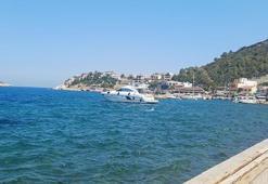 İzmir'de göçmen botu battı; 4 ölü