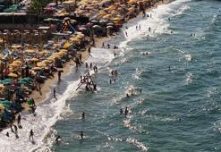 40 bin nüfuslu Çınarcık, yaz sezonunda 500 bin kişiyi ağırlıyor