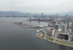 İzmir Körfezi'ndeki pis koku yeniden ortaya çıktı