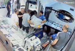 Boncuk atan oyuncak tabancayla kuyumcu soymaya çalışan şüpheli kamerada