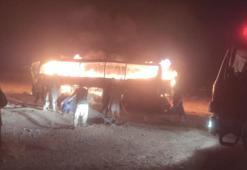 Göçmenleri taşıyan otobüs kaza yaptı: 79 ölü