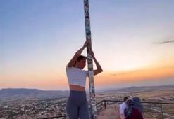 Kapadokya’da bayrak direğinde dansa soruşturma