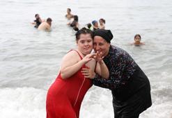 Engelli bireyler, denizin keyfini çıkardı