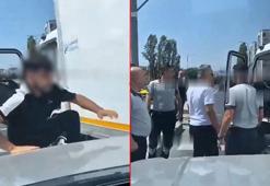 Eyüpsultan'da tartıştığı sürücünün önünü kesip aracına saldıran kamyonet şoförü gözaltına alındı