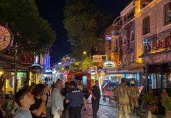 Fatih'te otelde çıkan yangın söndürüldü