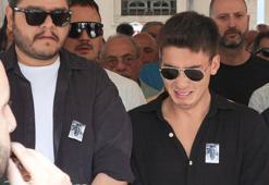 Oyuncu Atakan Özkaya'nın babası son yolculuğuna uğurlandı